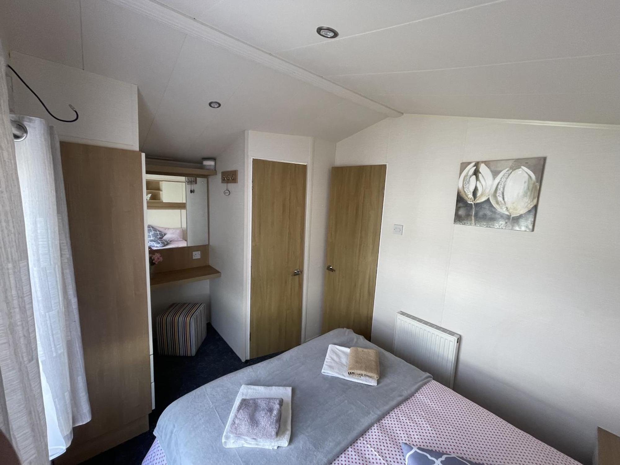 2 Bedroom Caravan, Edi Rita, Robin Hood, Pet Friendly Meliden Exteriör bild