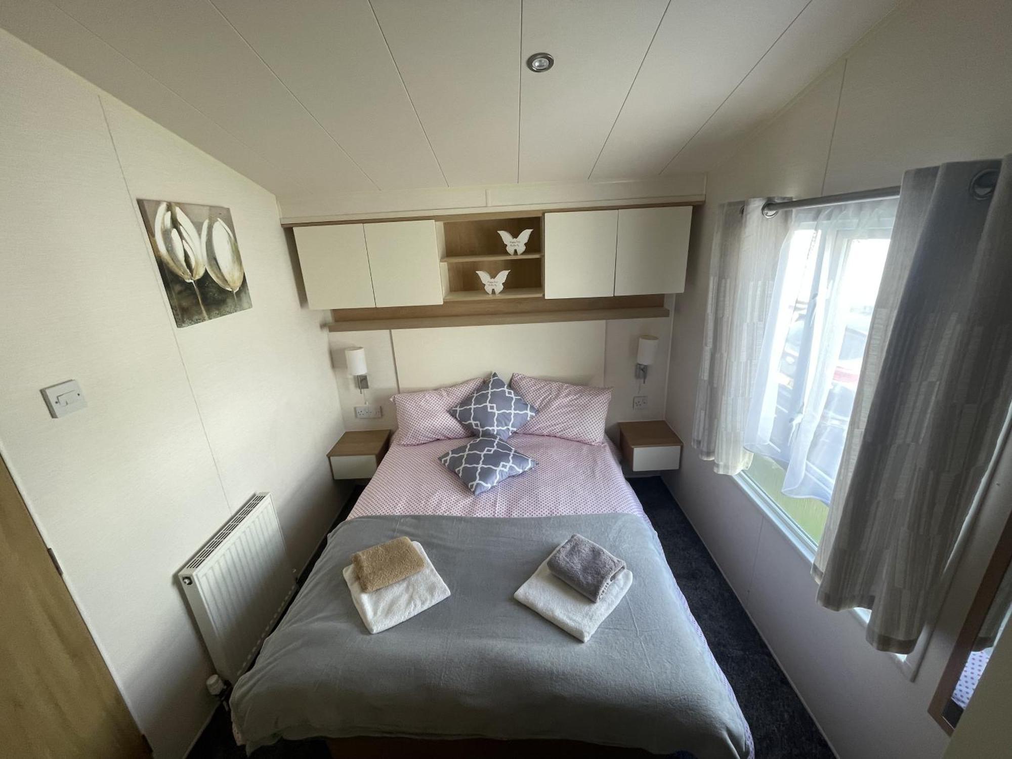 2 Bedroom Caravan, Edi Rita, Robin Hood, Pet Friendly Meliden Exteriör bild