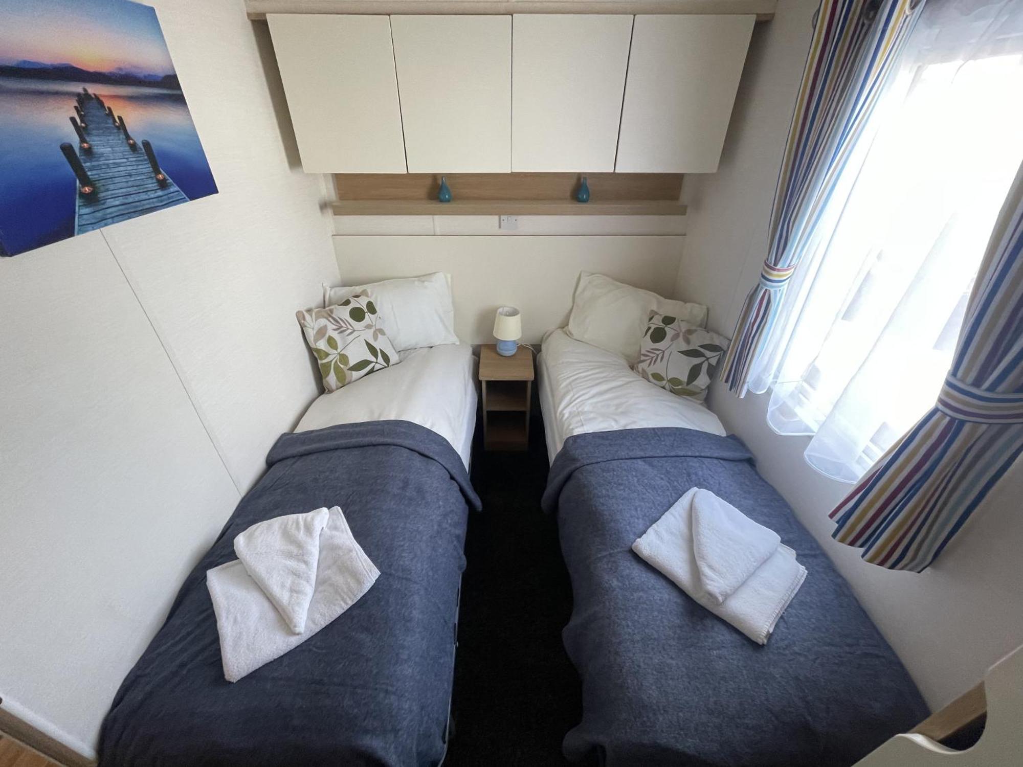 2 Bedroom Caravan, Edi Rita, Robin Hood, Pet Friendly Meliden Exteriör bild