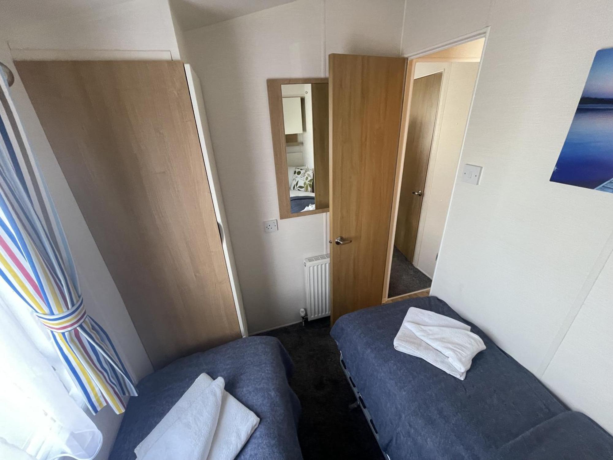 2 Bedroom Caravan, Edi Rita, Robin Hood, Pet Friendly Meliden Exteriör bild