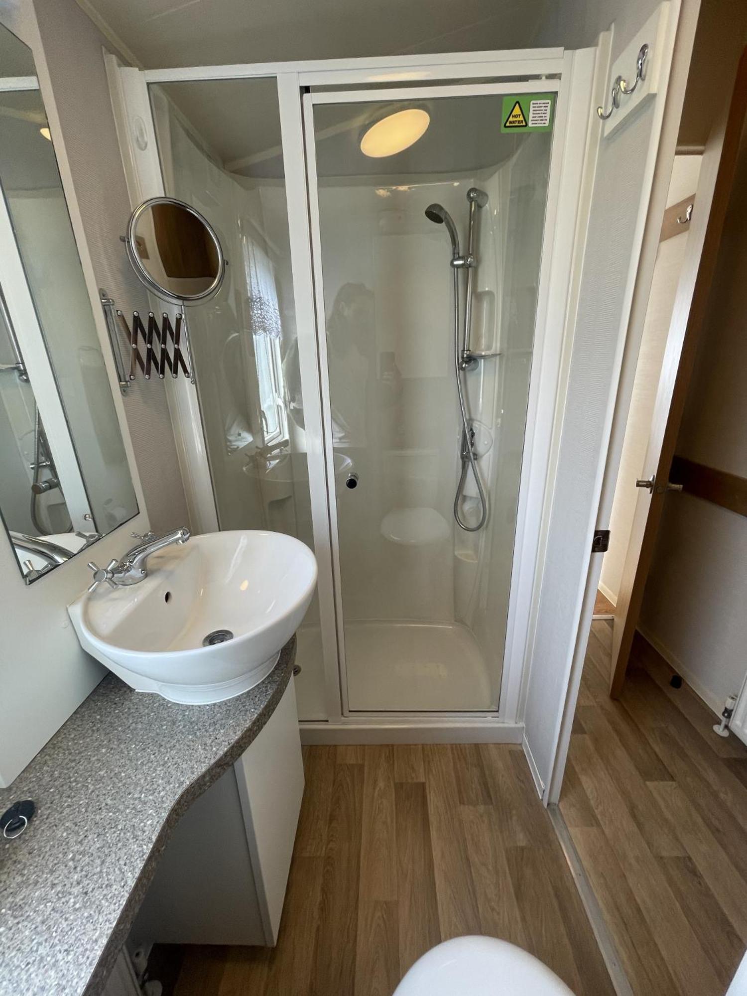 2 Bedroom Caravan, Edi Rita, Robin Hood, Pet Friendly Meliden Exteriör bild